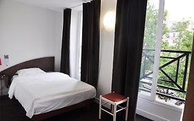 Hotel De La Tour